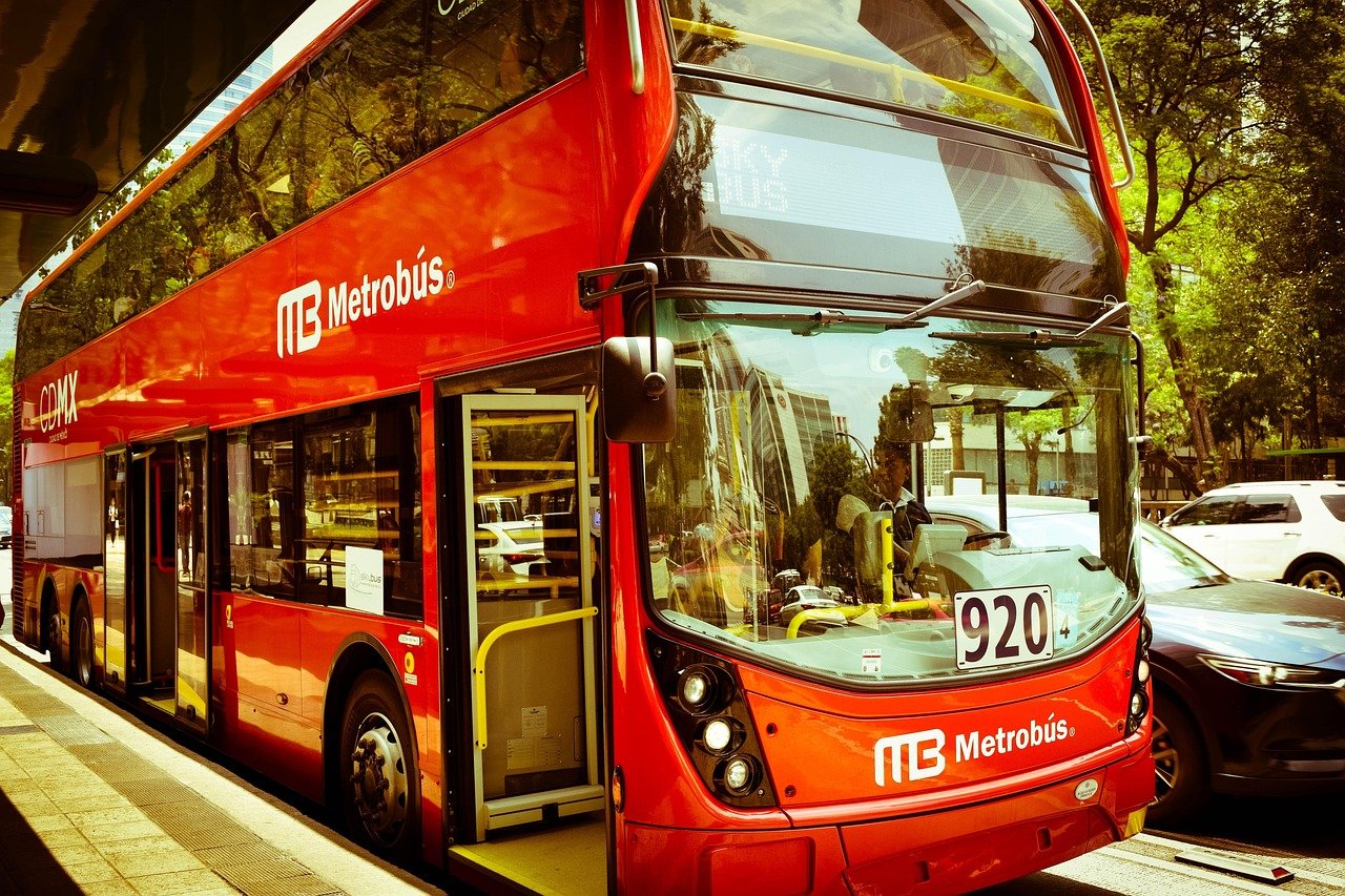 mochilazocultural metrobus 3768947 1280 mochilazocultural metrobus 3768947 1280